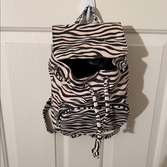 Zebra Print Mini Backpack - Picture 3 of 5